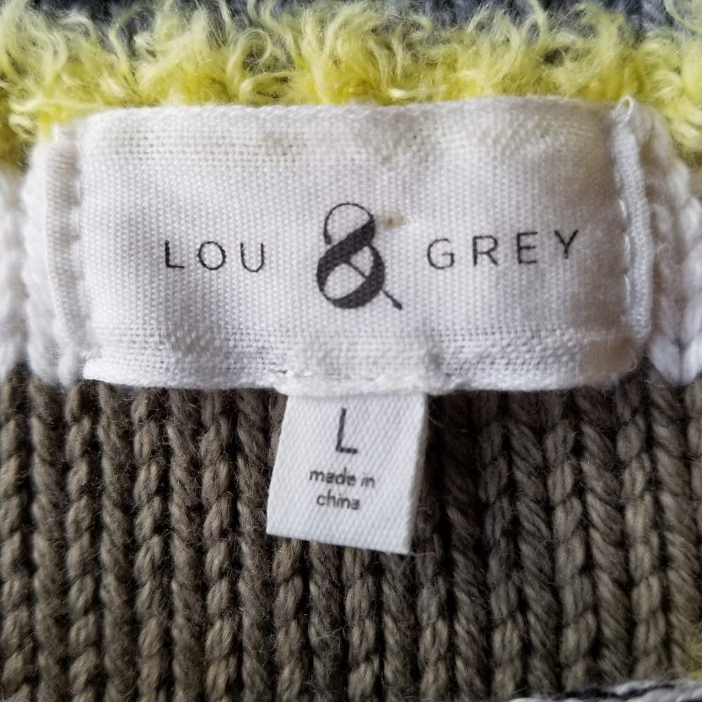 Striped Women's Sweater - Picture 3 of 14